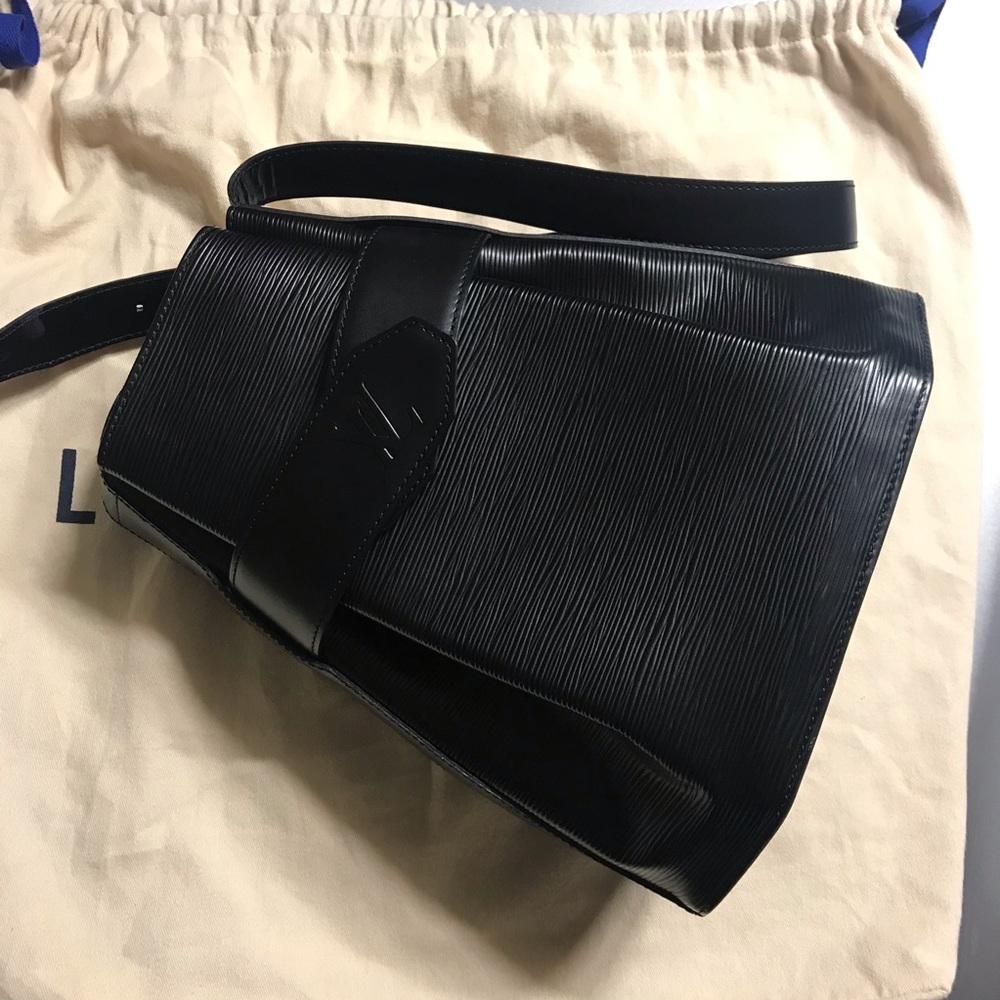 Authentic Louis Vuitton Epi De’ paule